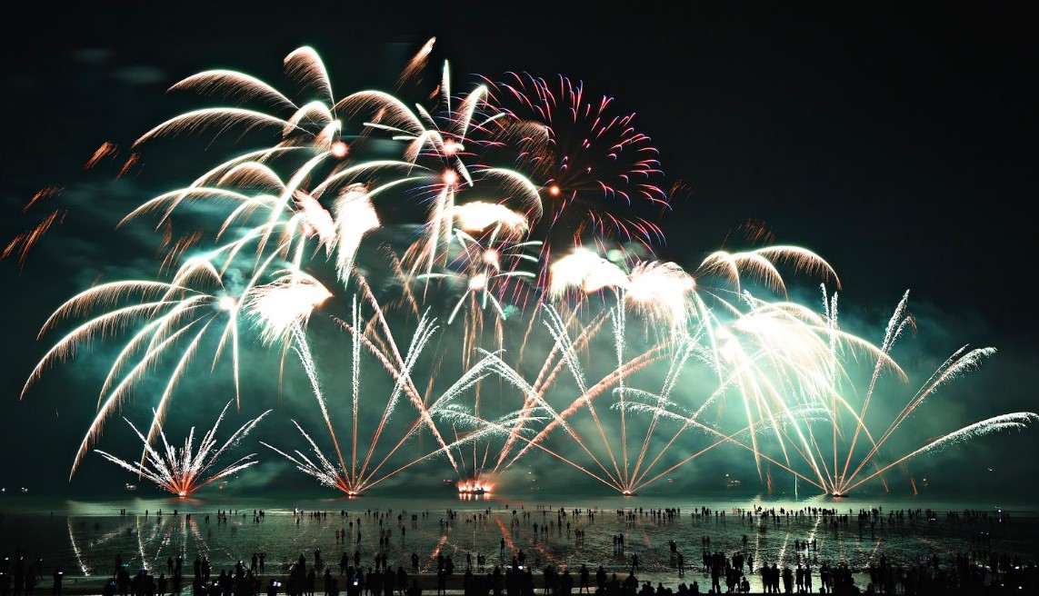 Australia day fireworks darwin 2025